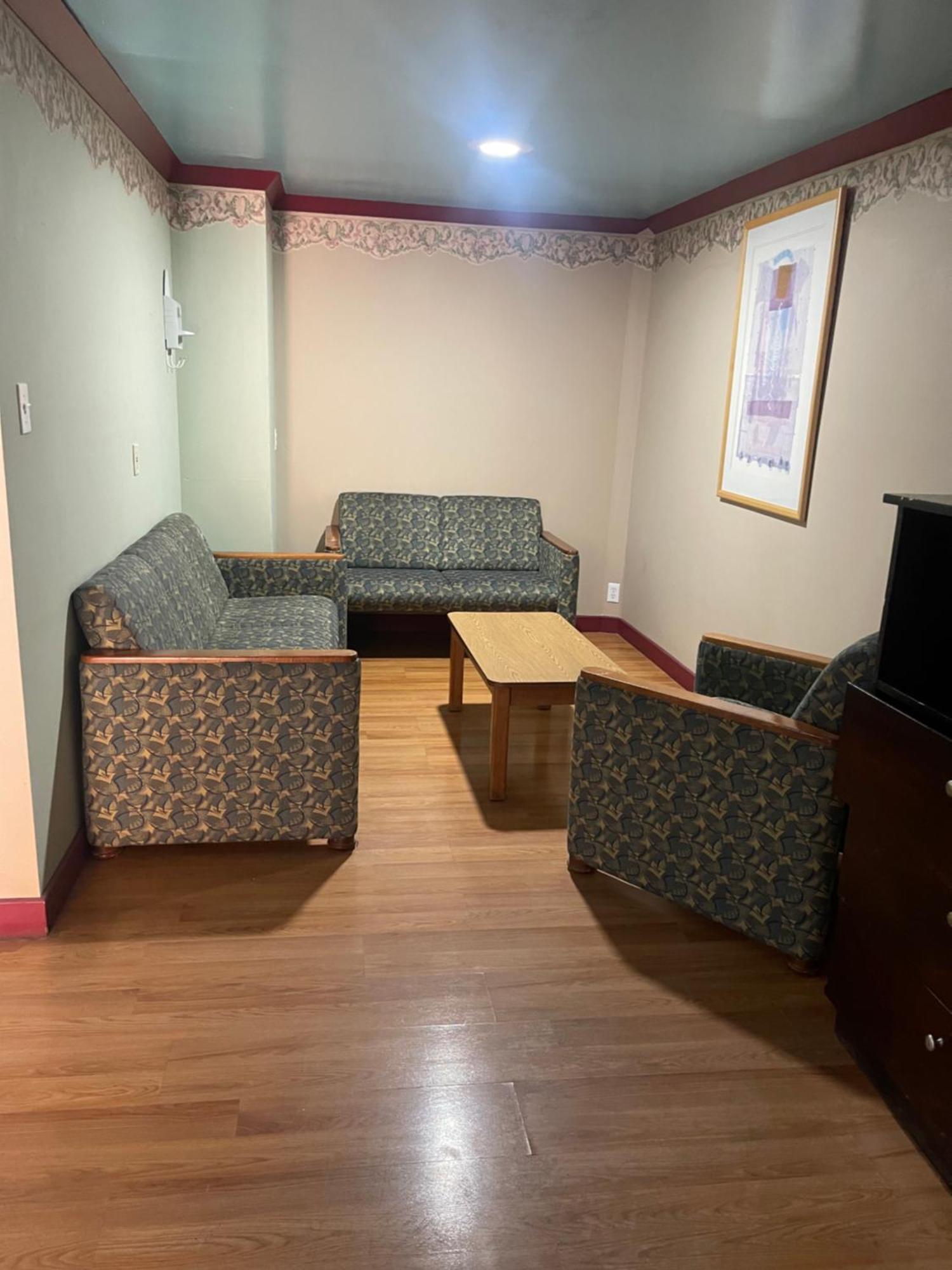 Provo Inn & Suites Kültér fotó