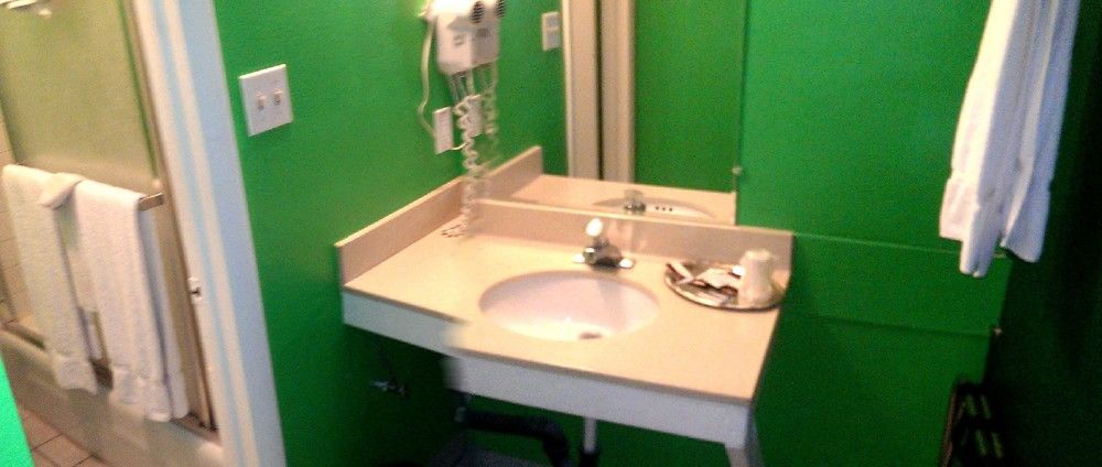 Provo Inn & Suites Kültér fotó